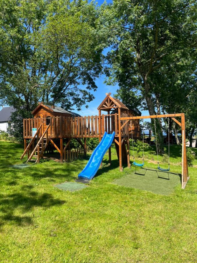 Ramelton Oakwell Holiday Village מראה חיצוני תמונה